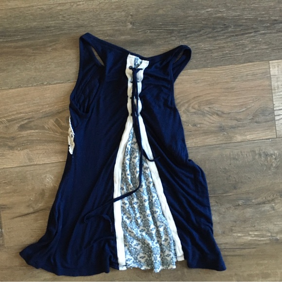 Extra Small Tie Back Lace Tank Top - Picture 2 of 2